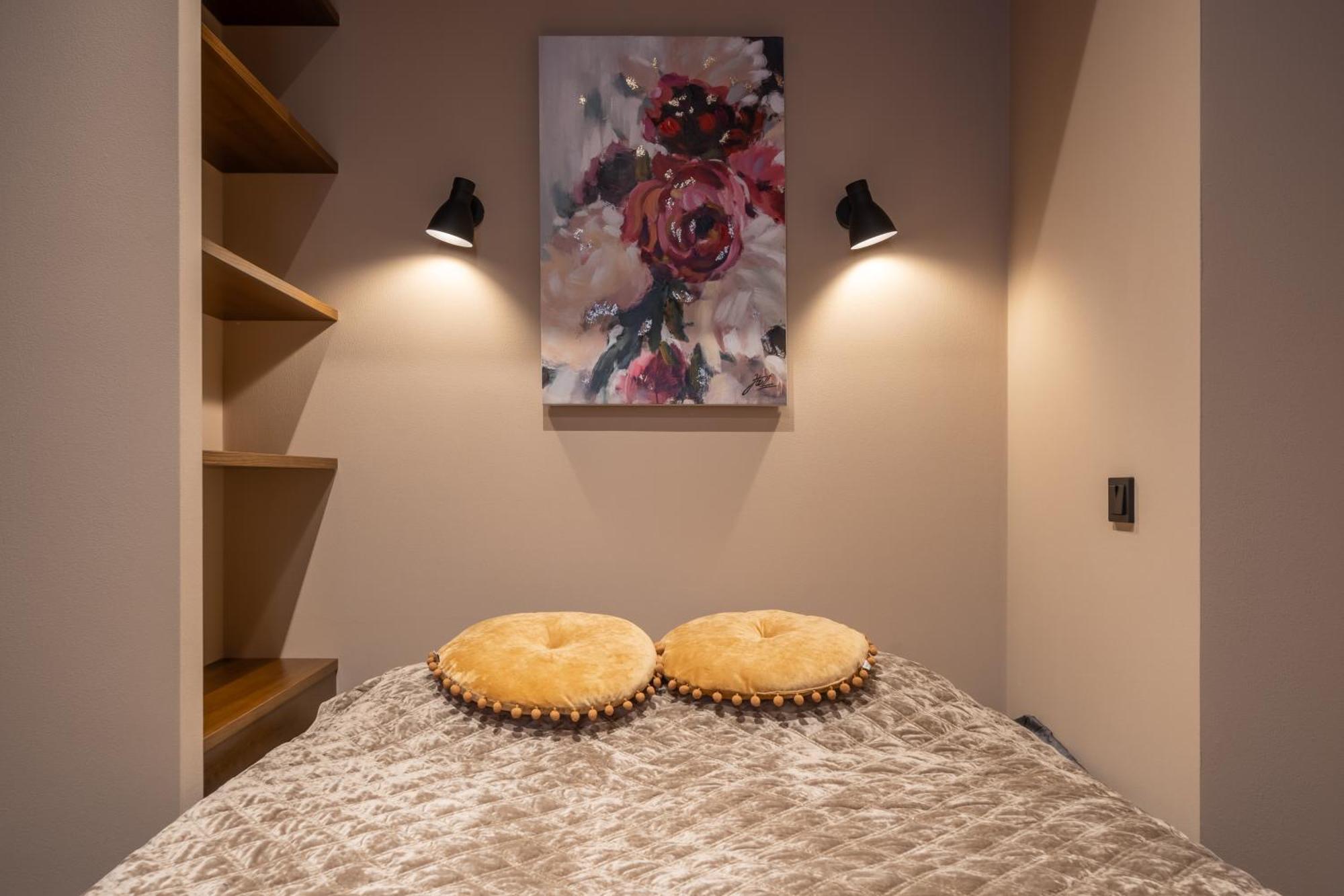 Stylish Old Town Apartment On Mucenieku Street Riga Exterior foto